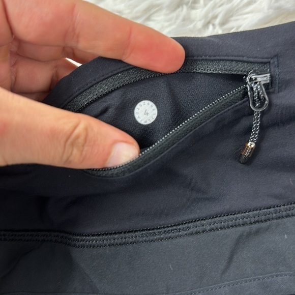 Lululemon Run Times Short *4-way Stretch 4" Black - Picture 6 of 6